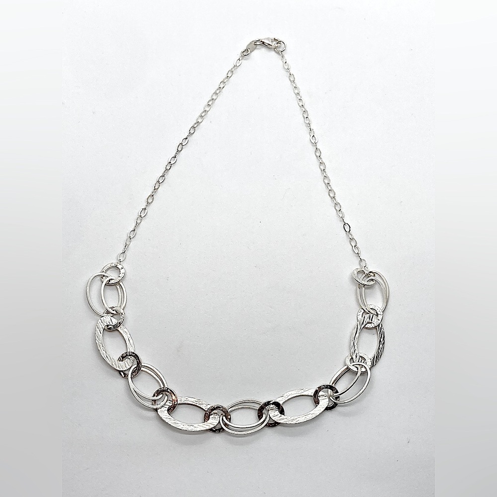 Vtg Sterling Silver Woodgrain Design Connected Hoops Circles Chain Necklace 18”